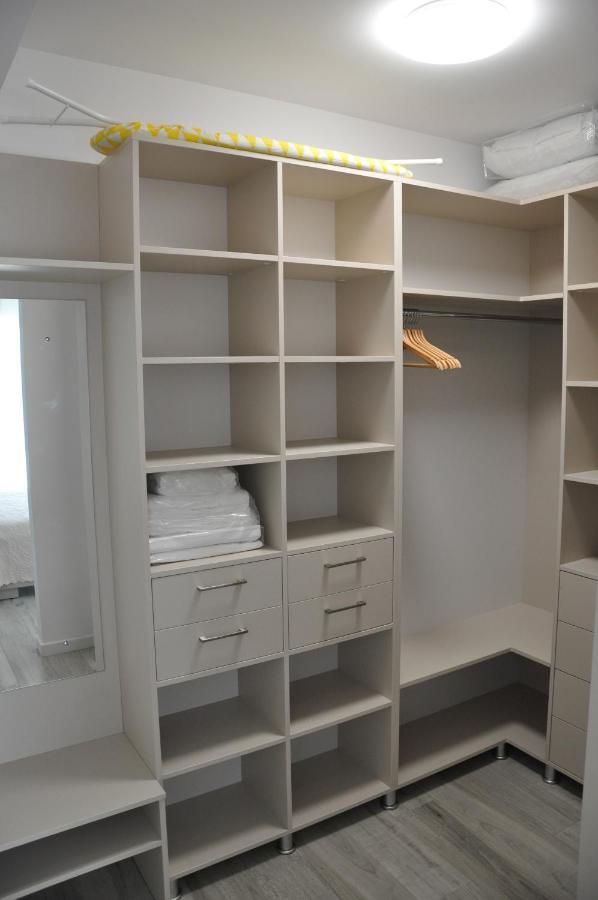 Simo Velier Residence Apartament *